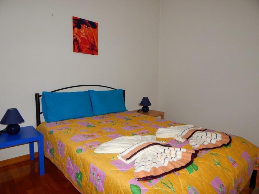 Cozy Apartment For 2-5 People-Center Tripoli 1 מראה חיצוני תמונה