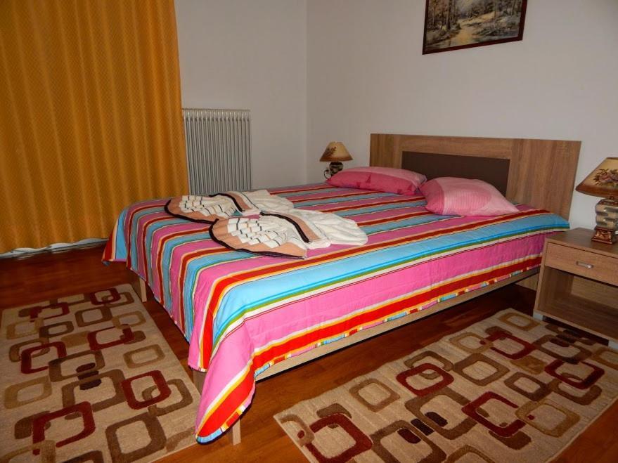 Cozy Apartment For 2-5 People-Center Tripoli 1 מראה חיצוני תמונה